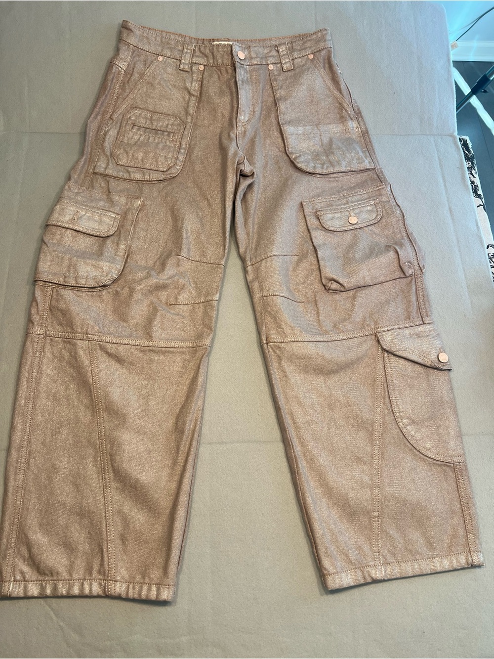 Free People We The Free Lap Of Luxury Barrel Cargo Jeans Tan Metallic Size 29